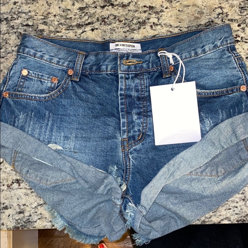 Never worn ONE TEASPOON shorts